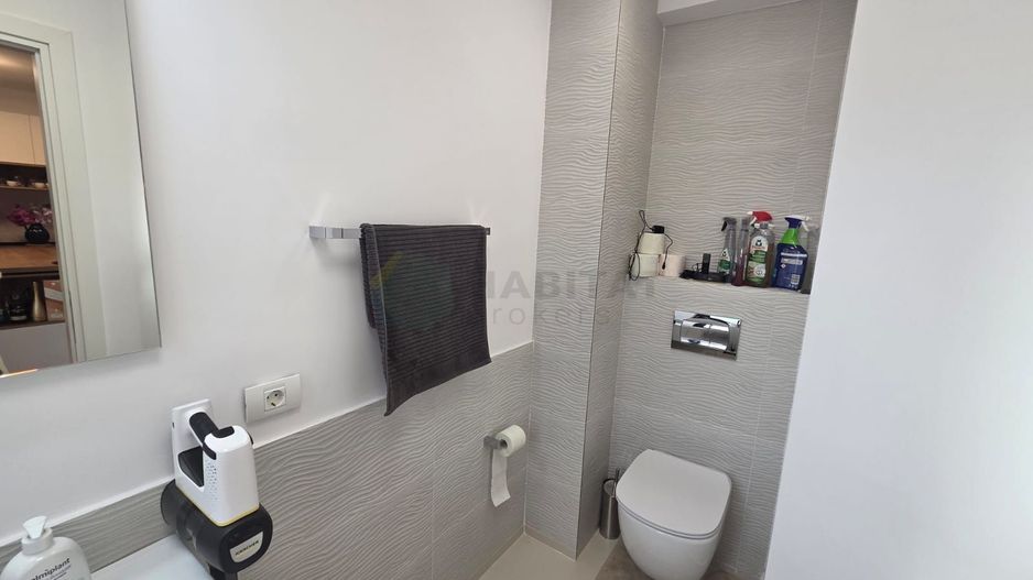 Vilă  cu mansardă, piscină și design modern – Tunari - Poză 14