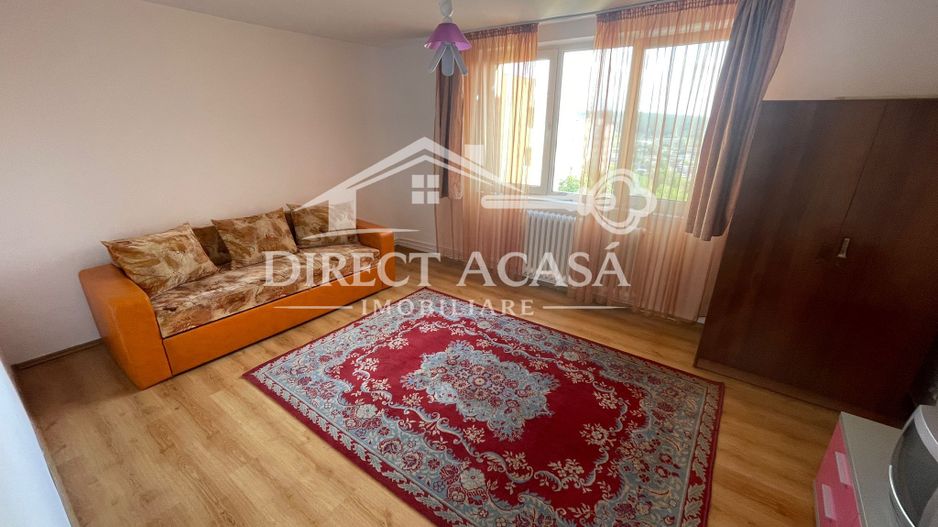 Apartament 3 camere de inchiriat-str Ciucas-Zona Dambu - Poză 2