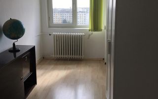 Apartament 4 camere, la 2 minute de Mega Mall, pret 99000   , particular - Poză 1
