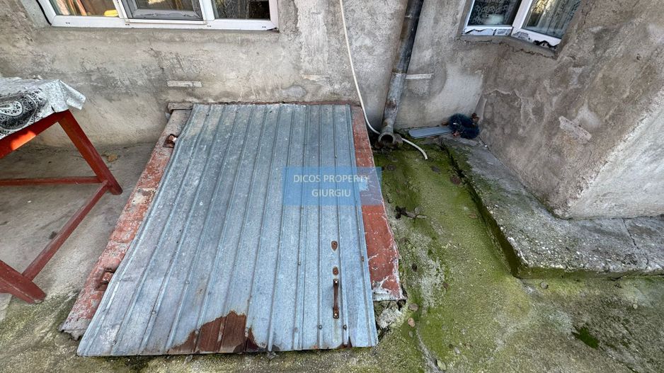 De Vânzare - Casă, Strada Griviței - Poză 37