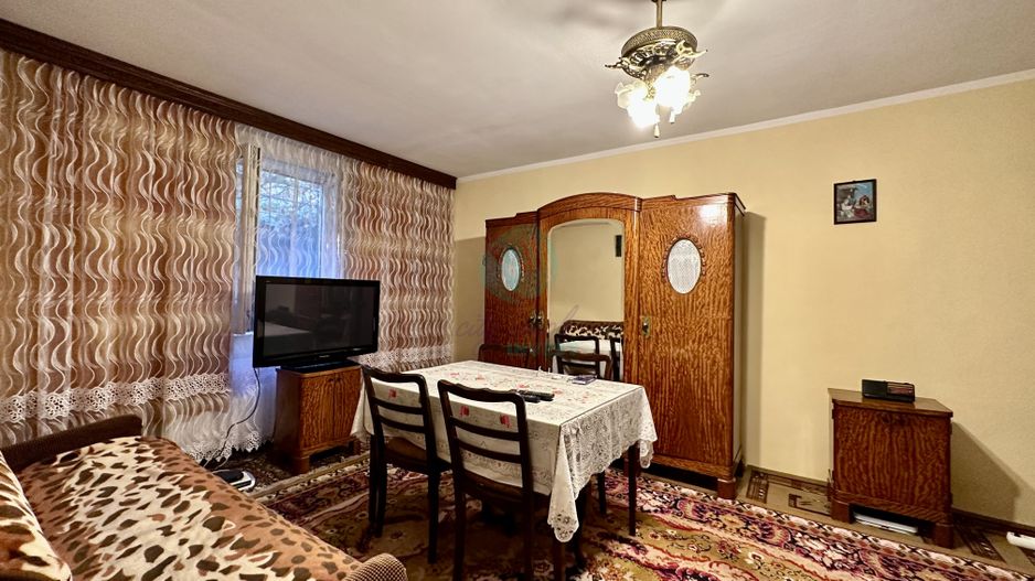 Casa batraneasca intre Parcul Carol si Parcul Tineretului - Poză 4