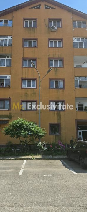 De vânzare apartament 2 camere decomandat | Zona 8 Mai - Poză 2