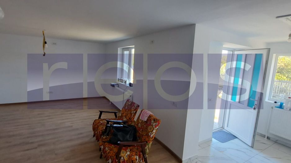 VANZARE CASA DEOSEBITA | VEDEA | TEREN 700 MP | 3 DORMITOARE | RENOVATĂ COMPLET - Poză 10