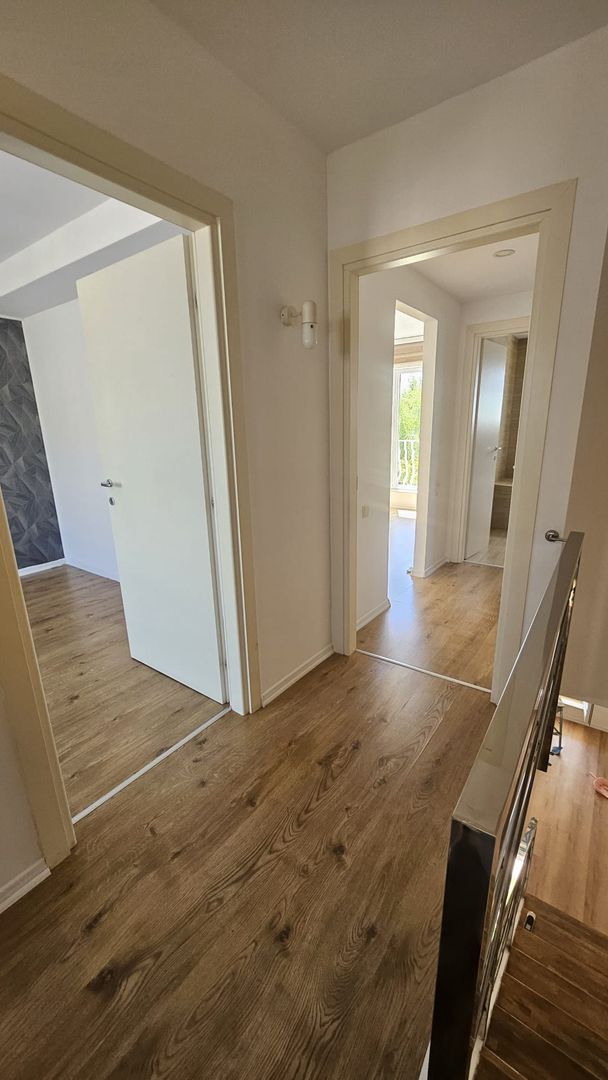 Vila 3 camere in Cosmopolis - Poză 9