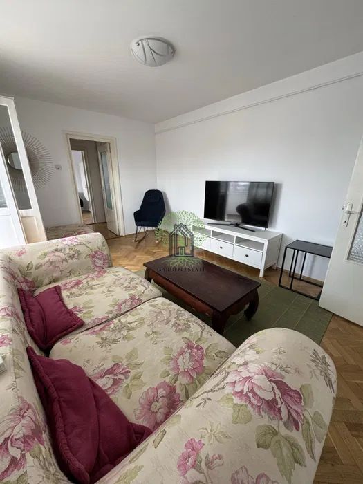 Apartament cu 2 camere pe str Septimiu Albinii Gheorgheni - Poză 2