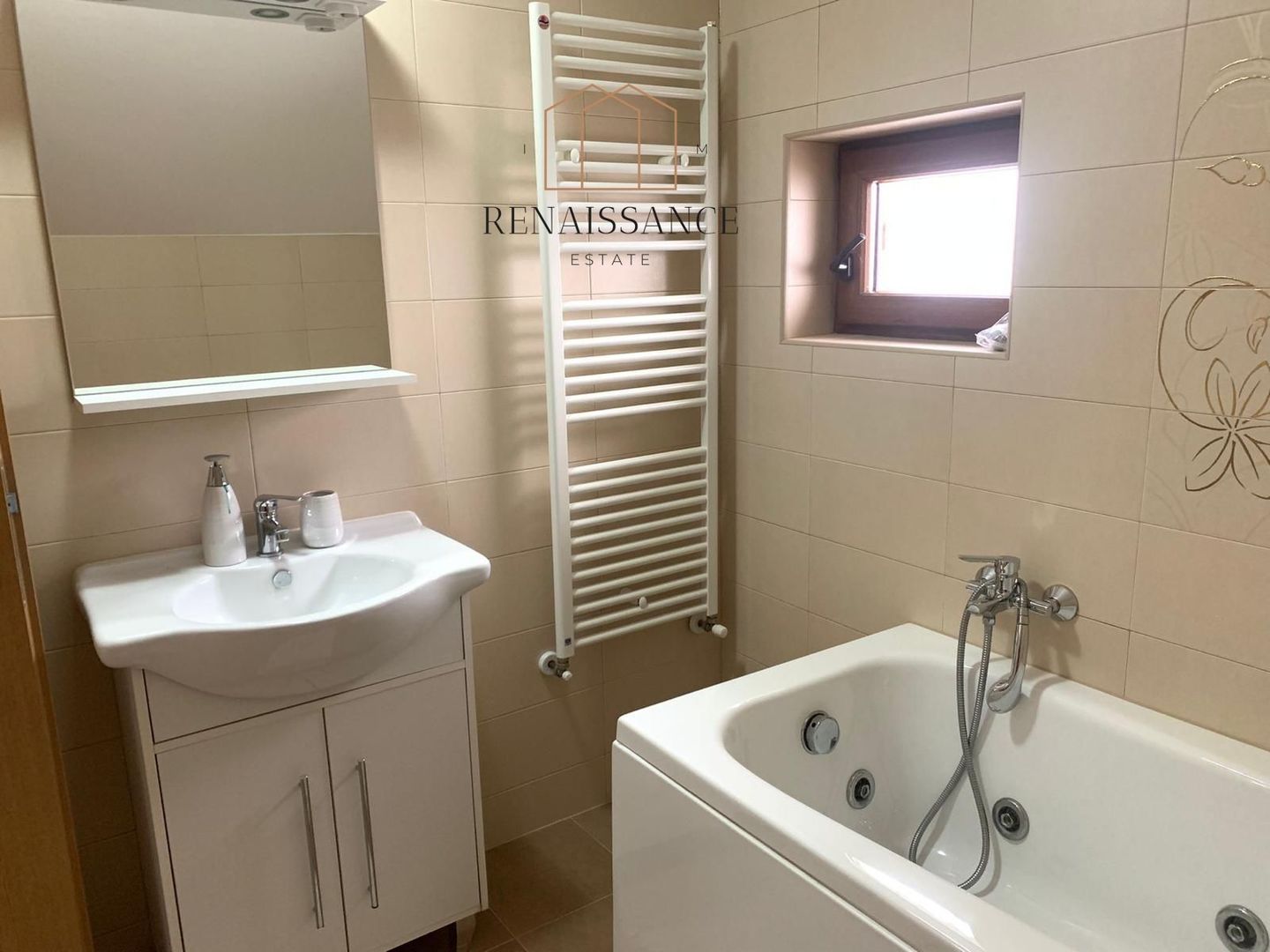 Dumbravita 4 camere 3 bai, Str. Ardealul — 156mp + terasa 15mp + parcare - Poză 8