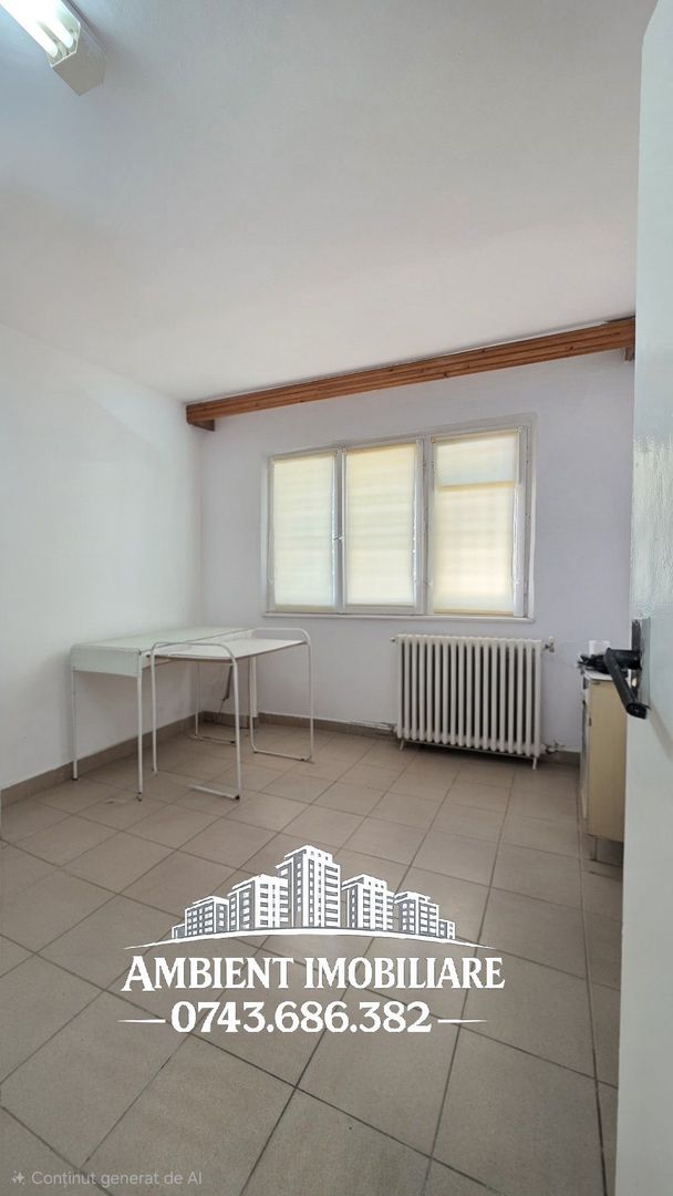 Apartament cu 3 camere, fost cabinet medical, parter, zona CUZA VODĂ; - Poză 4