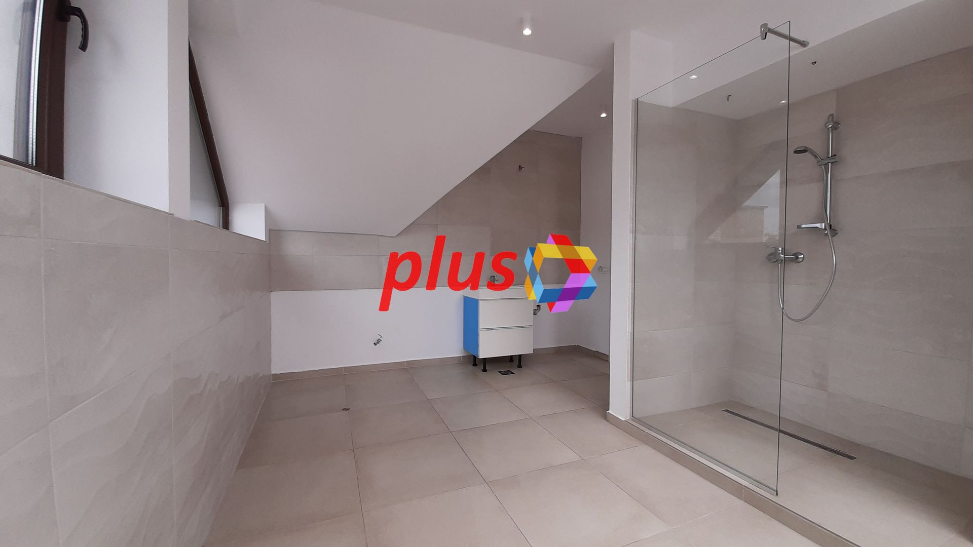 Spatiu de birouri deosebit - 160 mp - Poză 12