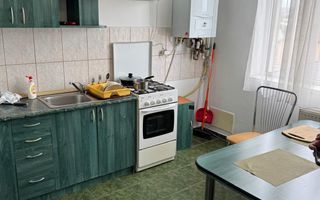 Apartament o cameră, 46mp, balcon, zona Farmec - Poză 4