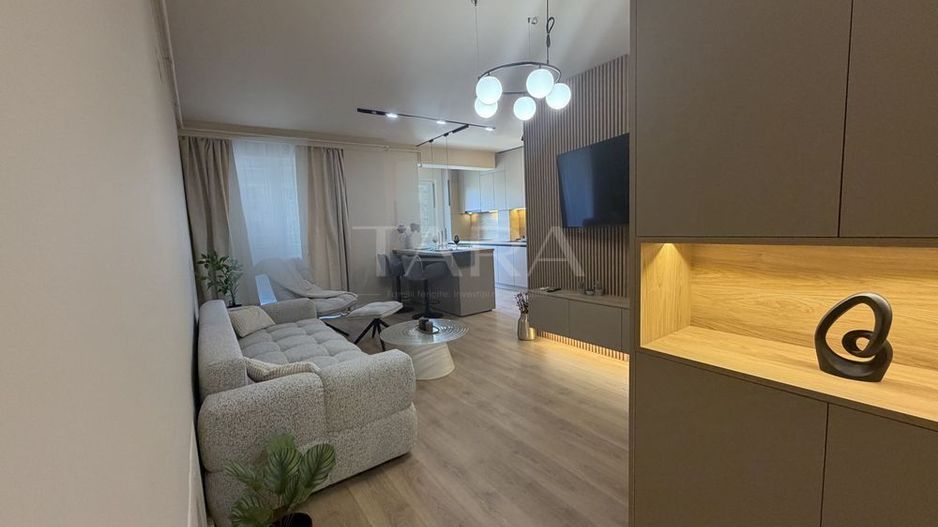 Apartament cu 3 camere, 66,15 mp, două balcoane, zona Muzeul Apei. - Poză 1