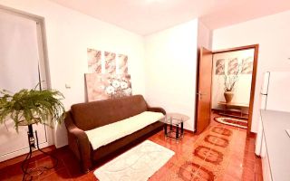 Apartament cu un dormitor, S. totala 56 m2 Et 1 Str Intrarea Siretului - Poză 1