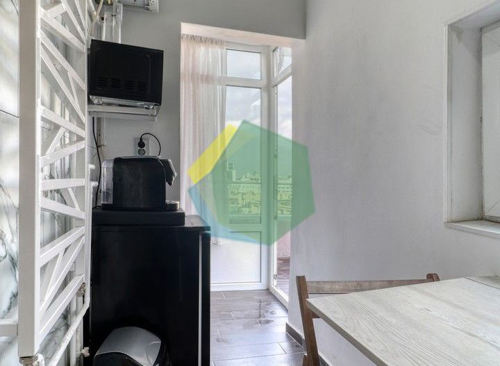Studio 2 niveluri, terasă 11 mp, vedere spectaculoasă-Calea Victoriei - Poză 14