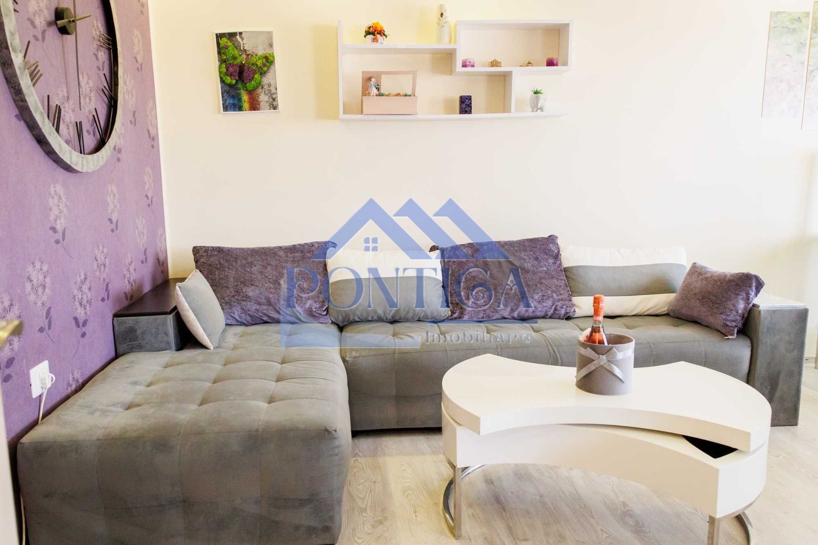 Vand apartament cu 3 camere decomandat ,confort 0,zona Brotacei - Poză 2