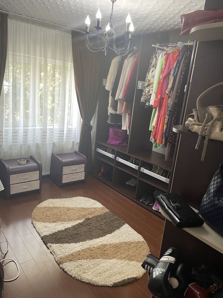 Vand apartament  4 camere - Poză 8