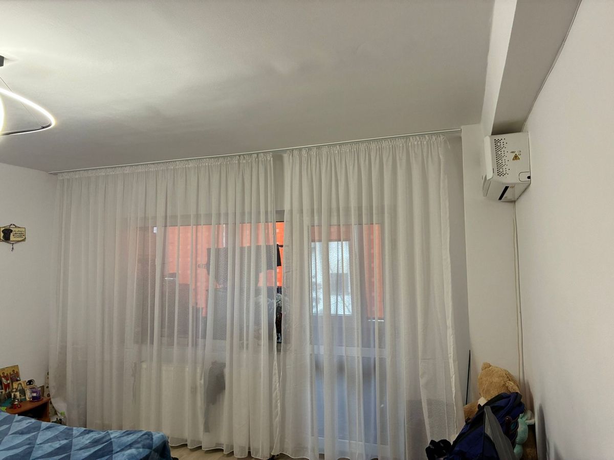 Vanzare Garsonieră 2 min de Mall Vitan -Bloc Mixt - Ideală Investie - Poză 1