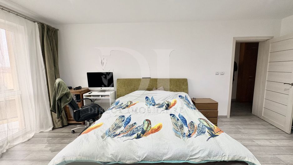 Apartament cu 3 camere - zona str.Ioan Rus - Poză 9