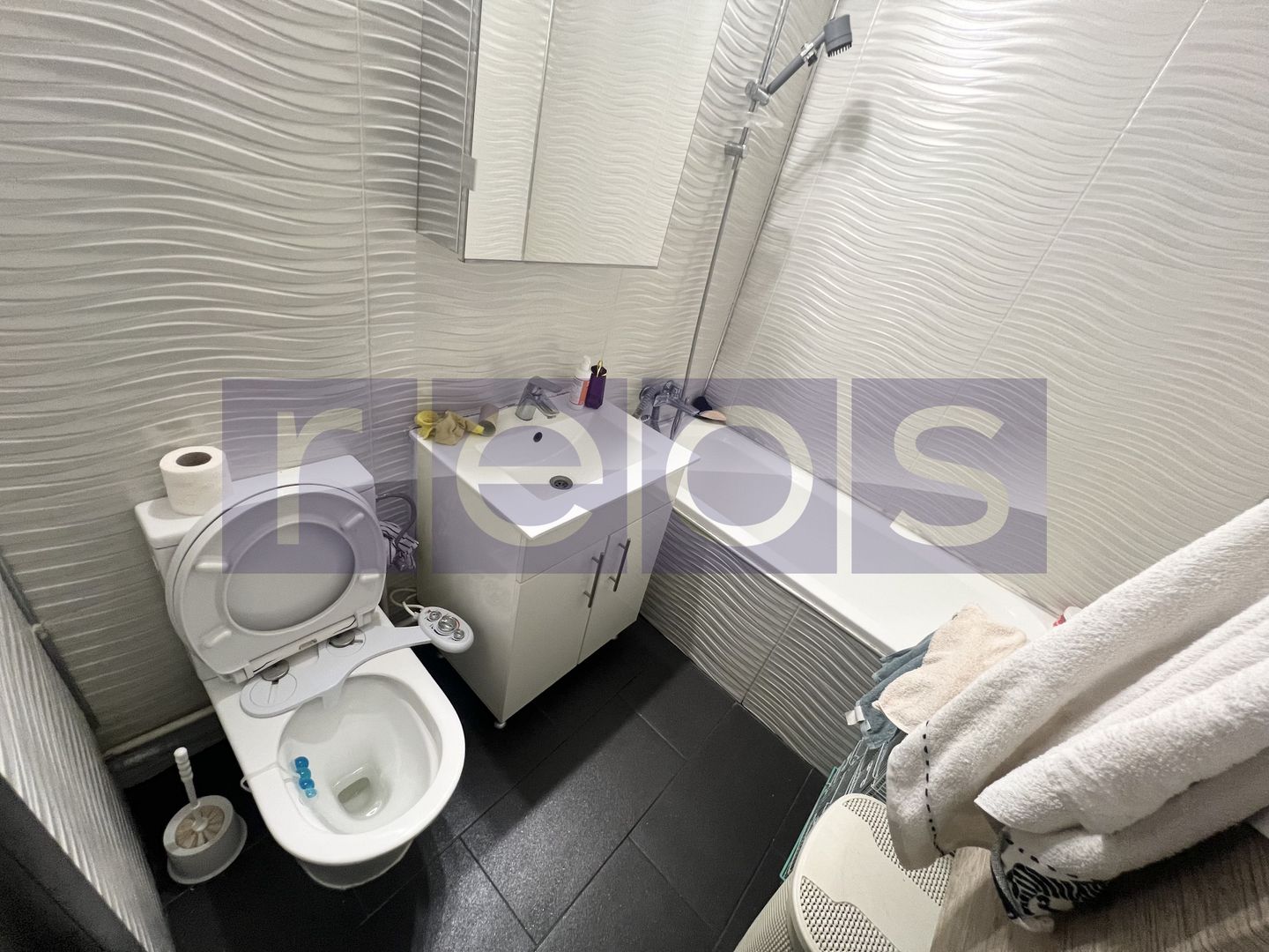 VANZARE 2 CAMERE | RENOVAT | MOBILAT & UTILAT | METROU STEFAN CEL MARE - Poză 8