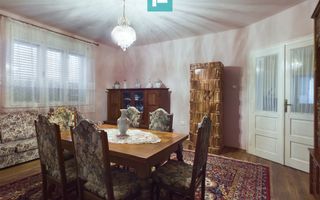 Casă pitorească în județul Arad - Poză 3