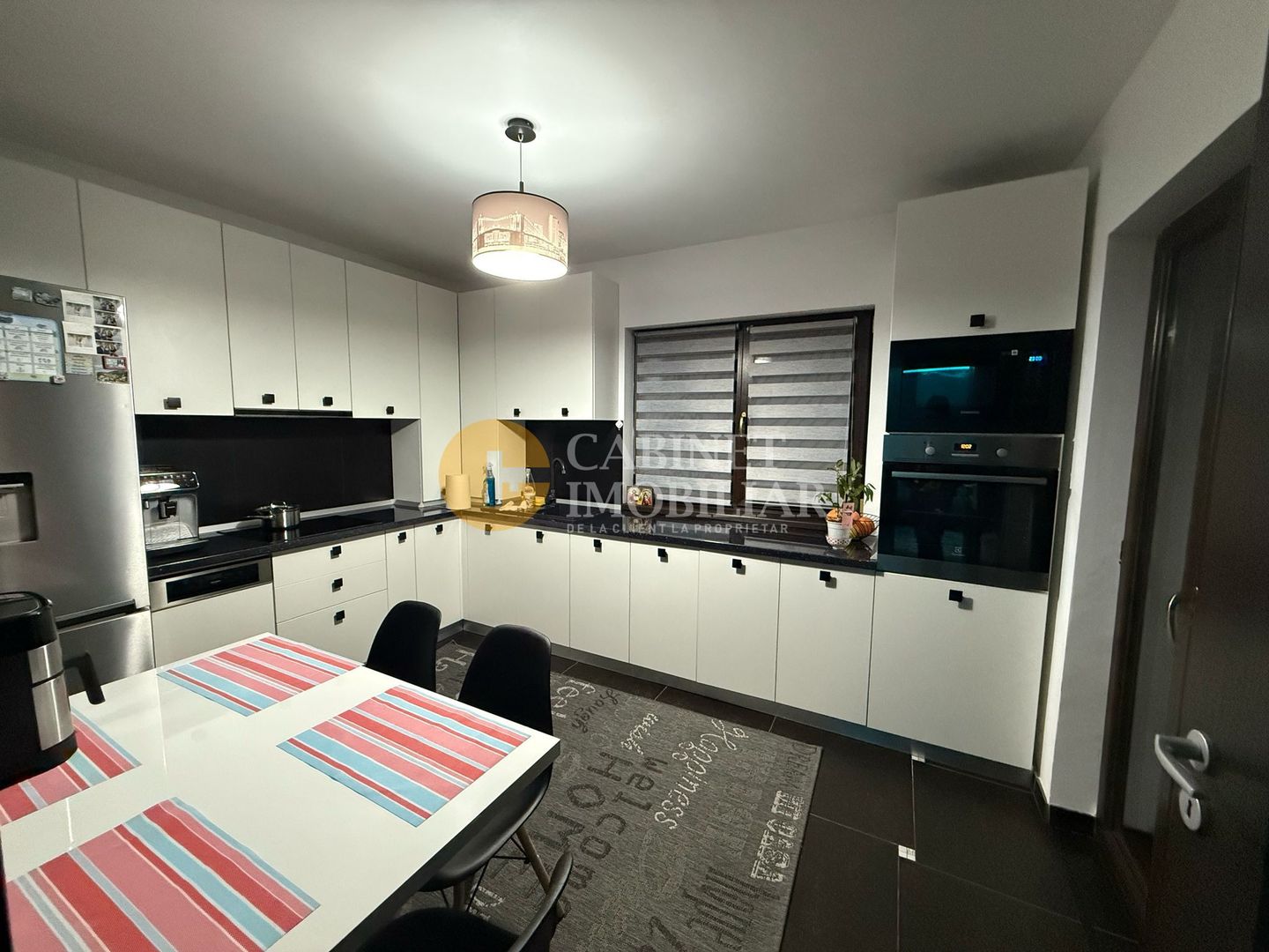 Vila - 5 camere - 2 bai - 580mp teren - mobilata complet - Poză 6