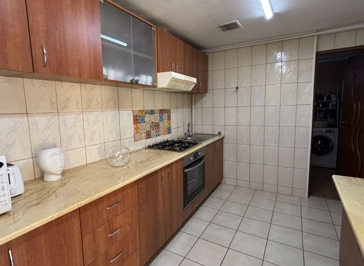 Teren 185 mp + casă stil vagon 100 mp | Mall Vitan - Poză 9