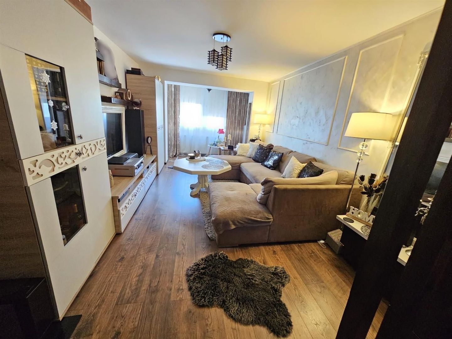Apartament 3 camere Cetate et.3 pivnita bloc caramida - Poză 4