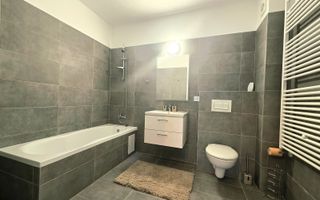Apartament 3 camere , D-na Stanca / Prima chirie . - Poză 9