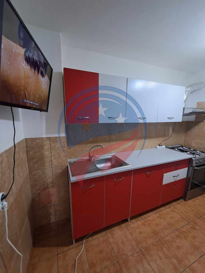 Apartament de vânzare Craiovita - Poză 3
