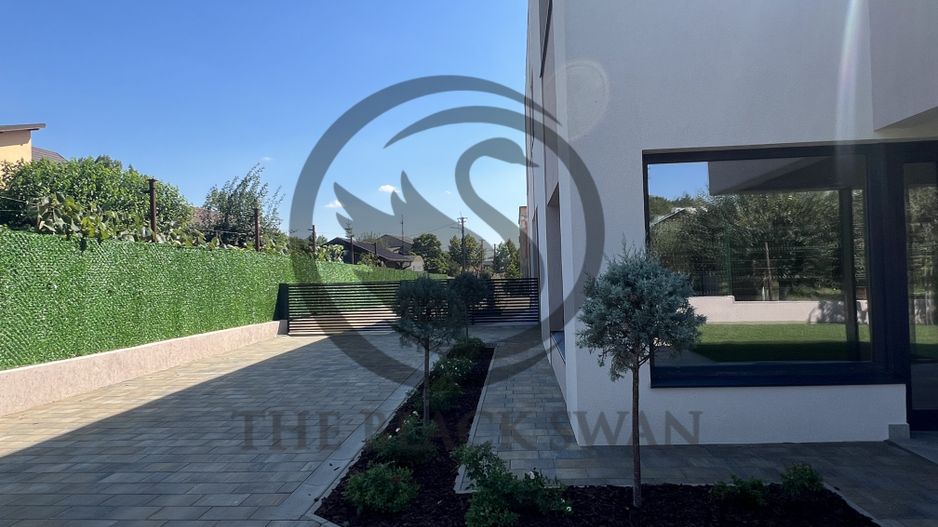 Casa cu 4 camere de vanzare | Premium | Nou | Moreni - Bld. Republicii - Poză 8