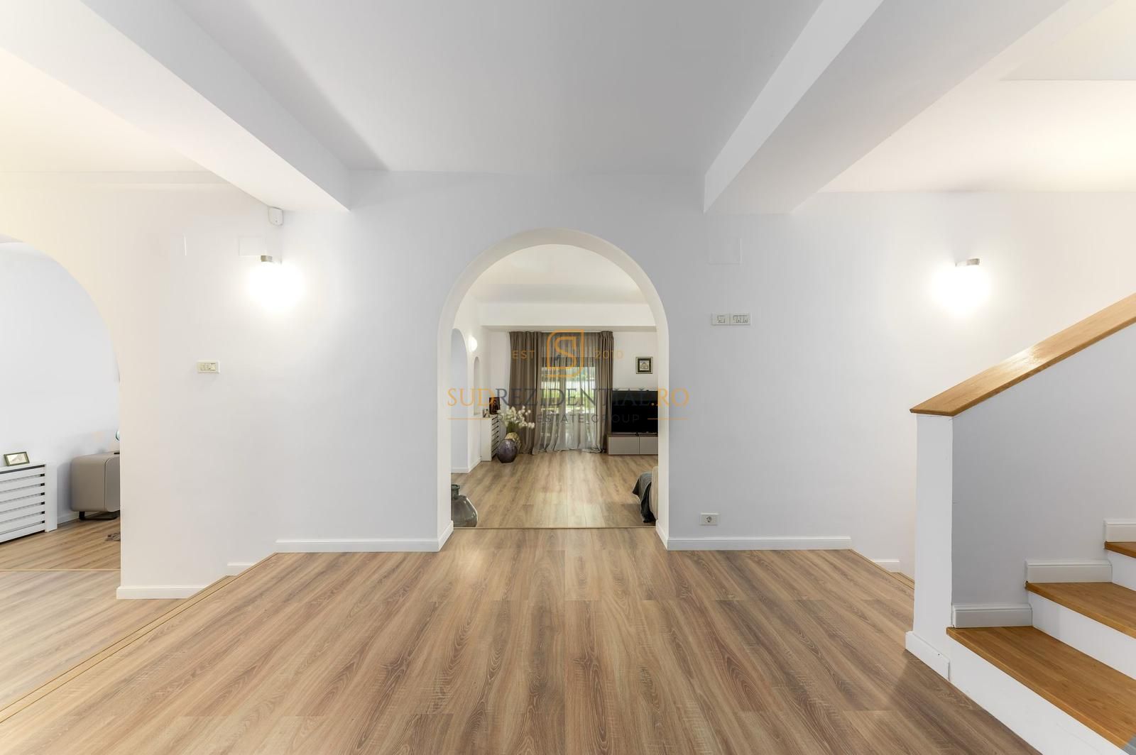 Proprietate premium pe Lacul Snagov – Vila individuala cu piscina - Poză 16