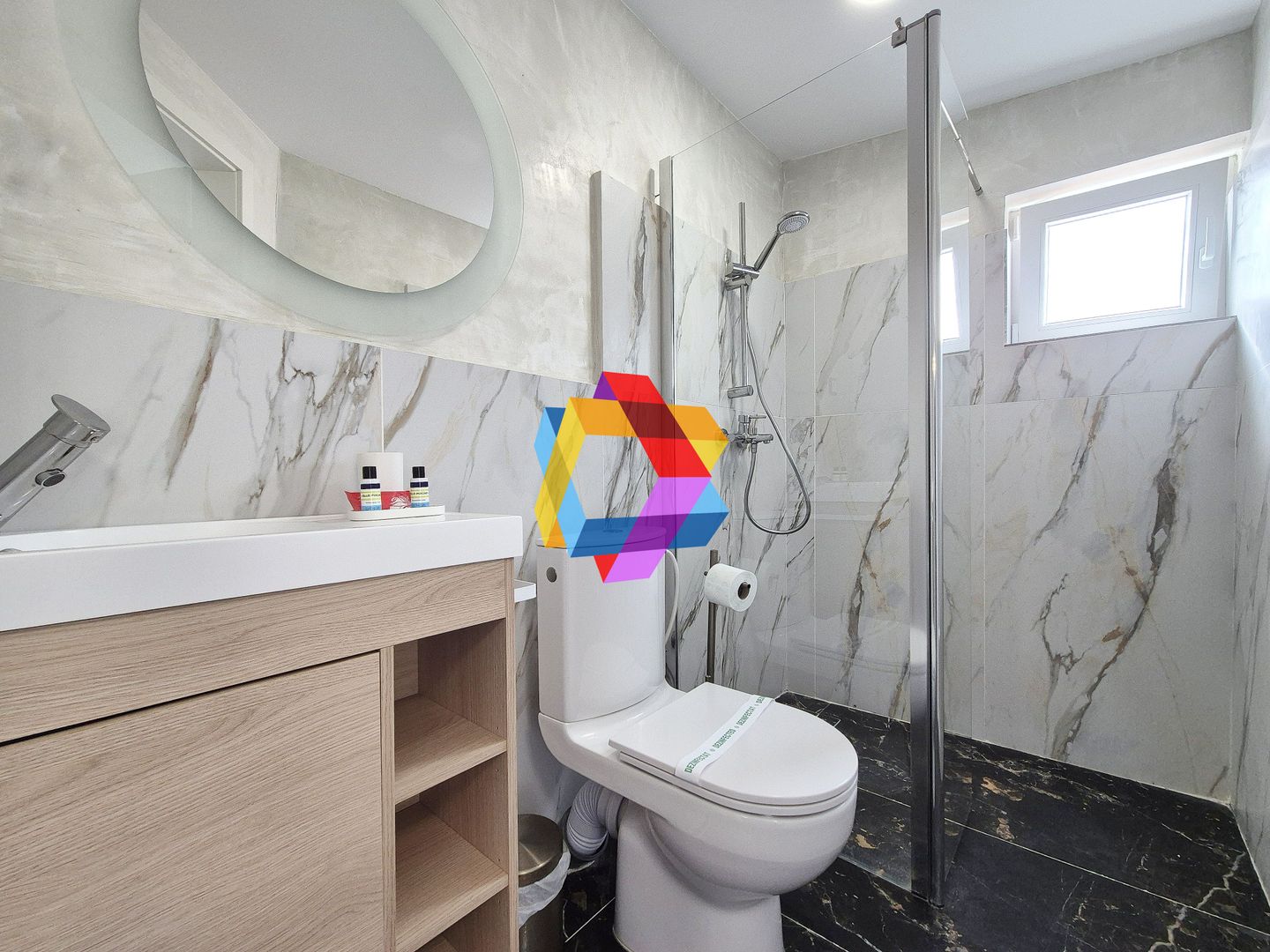 Casa de vânzare zona Centrală - 225 mp - Poză 18