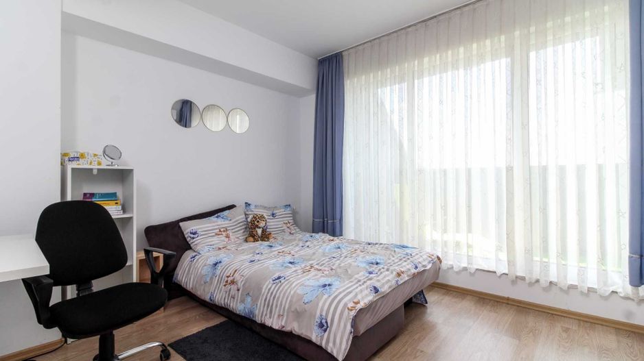Vanzare apartament 2 camere decomandate cu 2 parcari ! zona Marasti - Poză 1