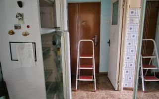 Vând apartament cu 3 camere, 4 4, Antiaeriană - Poză 7