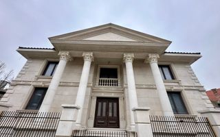 Vanzare casa 530 mp utili, zona Hotel Napoca - Poză 1