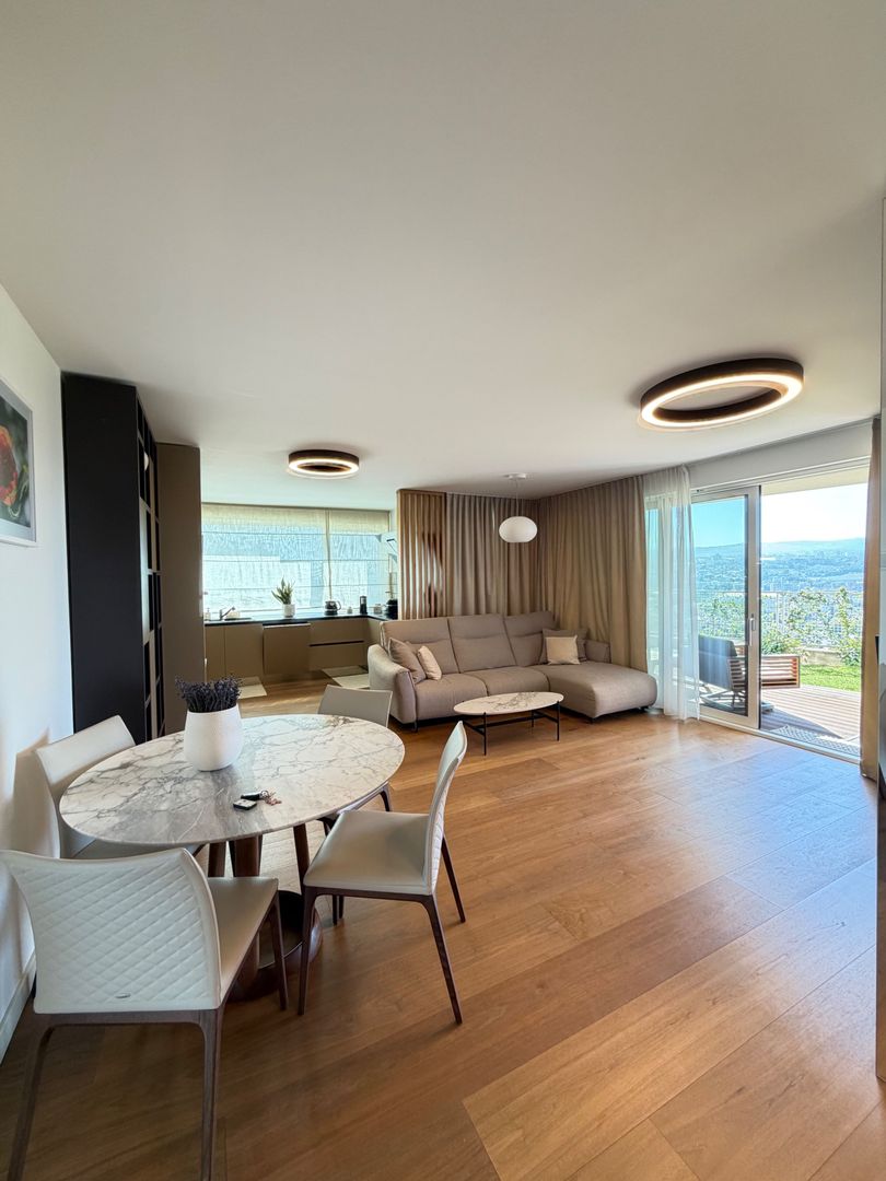 Apartament PREMIUM cu curte, terasă și lift cu acces direct în living - Poză 17