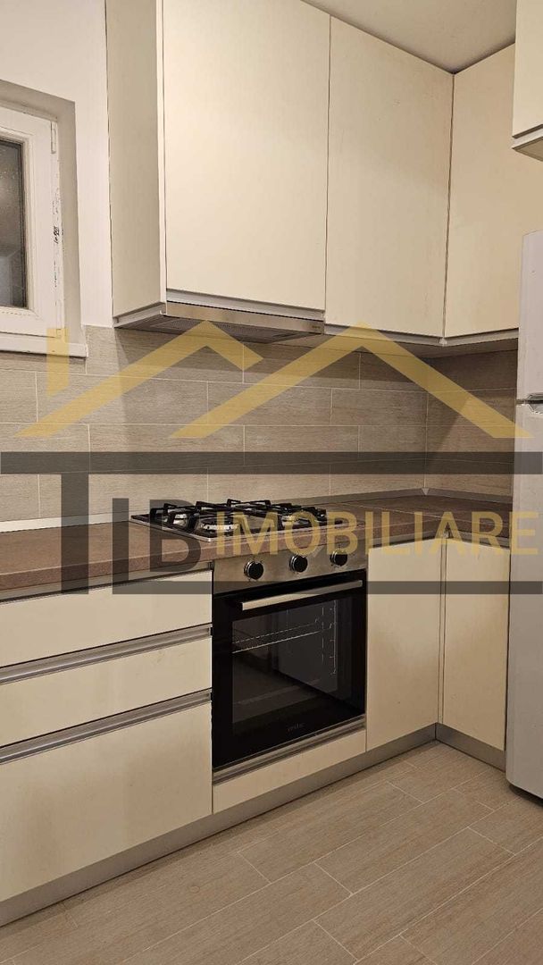 Apartament de 4 camere, 104mp, decomandat, Zona Piata Teatrului - Poză 4