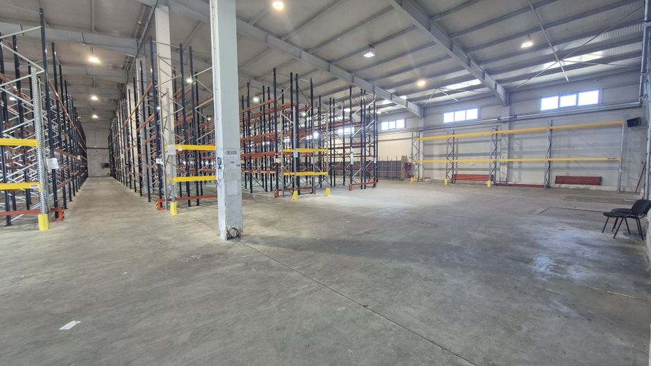 De inchiriat depozit logistic cu rafturi incluse, 2 rampe , Chitila - Poză 4