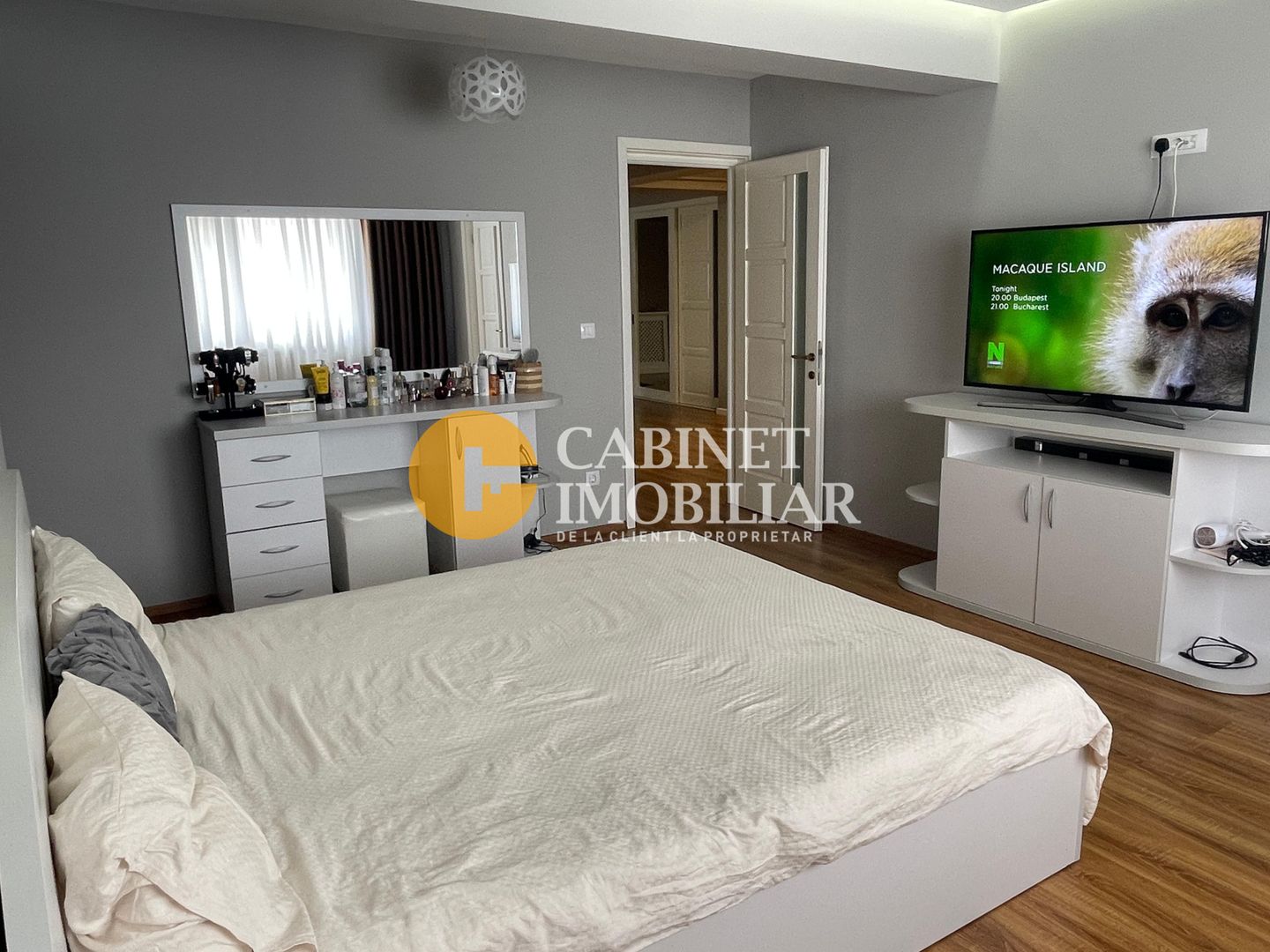 Apartament 3 Camere   - 130 MP -Bloc 2015 Nicolina- Cug - Poză 4