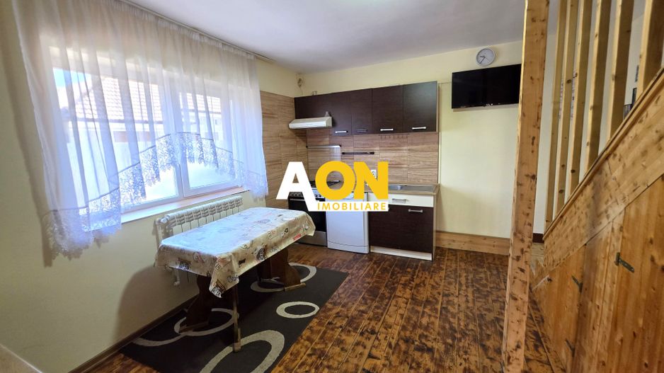 Casa 4 camere + anexe, 636 mp teren, la asfalt, Vințu de Jos - Poză 13