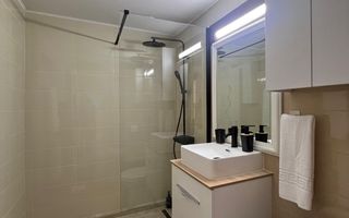 Apartament de inchiriat cu 2 camere, renovat, cartier Intre Lacuri! - Poză 8