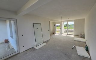 Martinesti, Duplex pe etaj, 3 Dorm, Buc separata,  Zona linistita. - Poză 5