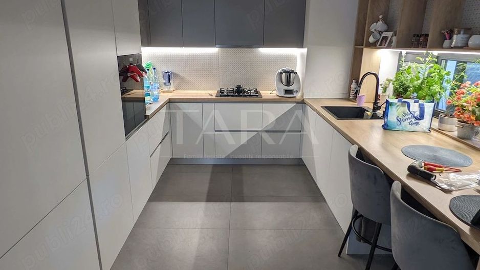 Casă modernă în zonă liniștită, zona Bună Ziua - Poză 1