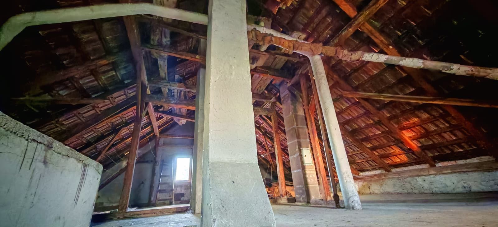 Vila + teren 1053 mp. zona Aurel Vlaicu - Poză 18