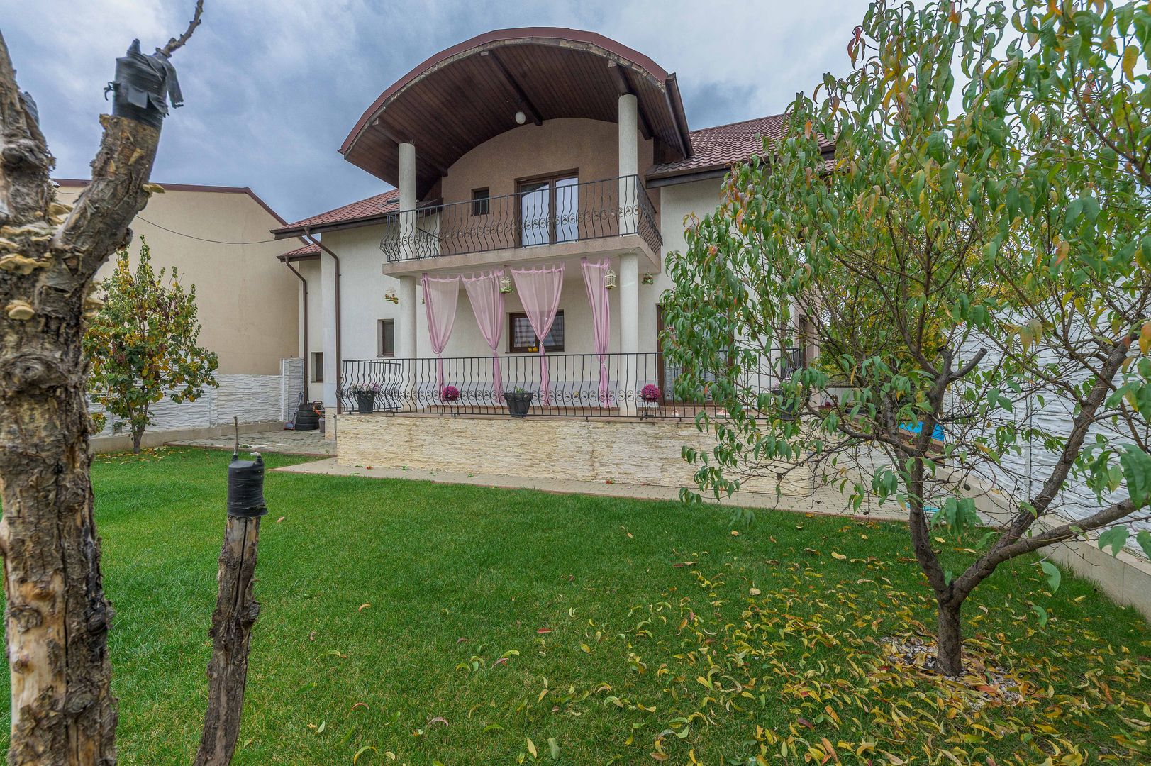 DE VANZARE  Vila 9 camere Colentina - Poză 54