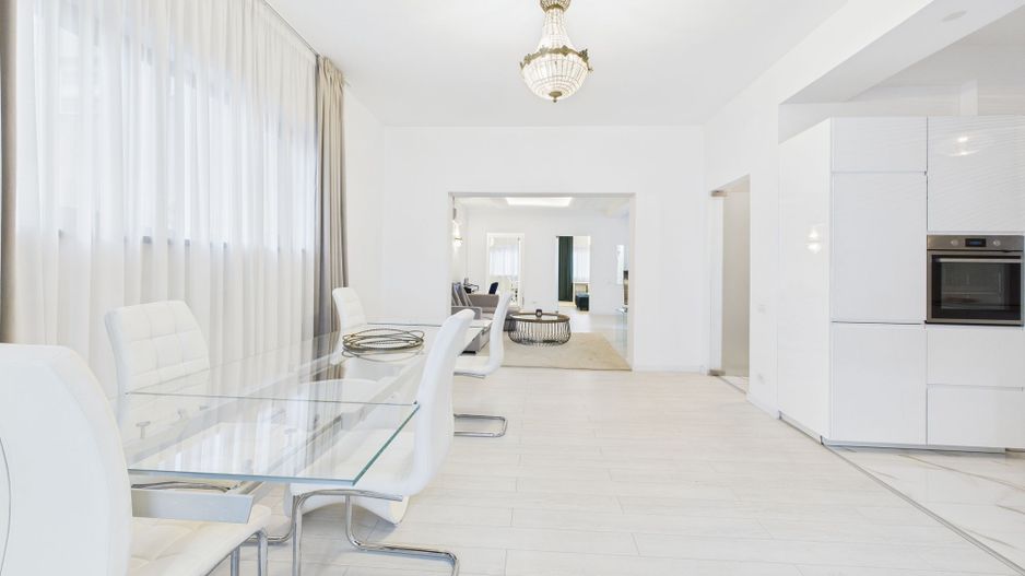 Apartament modern cu 4 camere pe Bulevardul Dacia - Poză 9