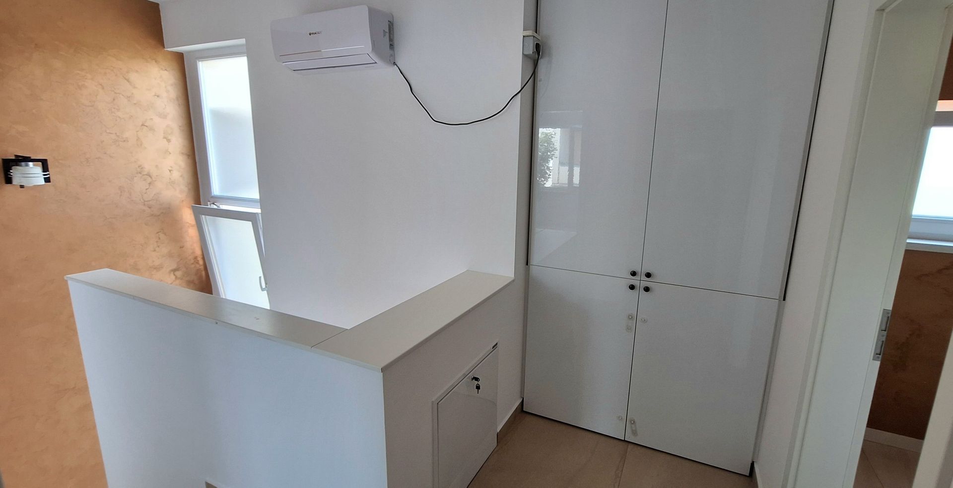 Locuinta insiruita cu 3 camere in Dumbravita - Poză 17