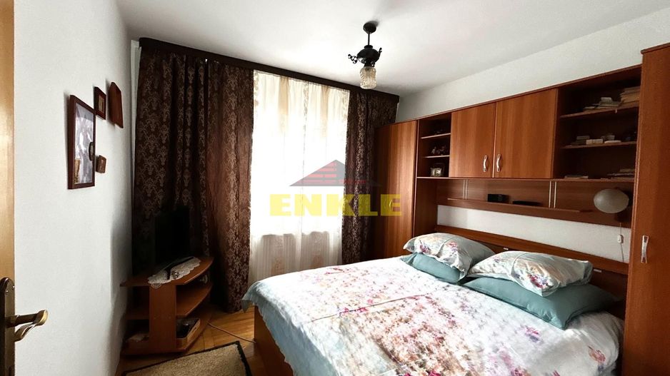 De vanzare apartament cu 2 camere, zona Bucovina ( Nicolae Iorga ) - Poză 3