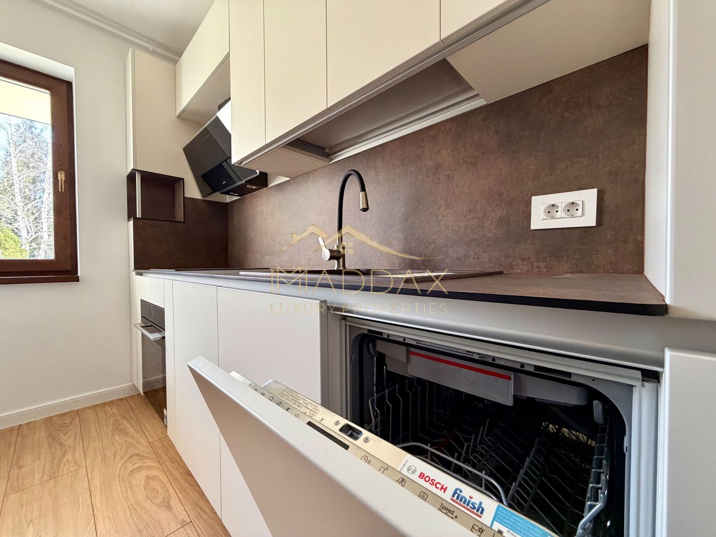 Apartament cu 2 camere *72mpu* + Terasa / *Prima Inchiriere* / Baneasa - Metrou - Poză 30