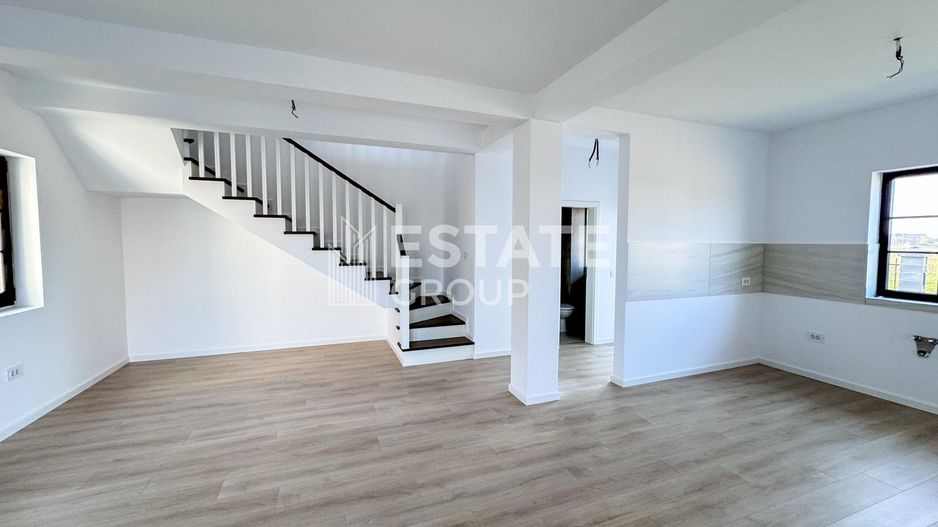 Duplex unit prin camera tehnica Mosnita Noua, pozitie excelenta - Poză 4