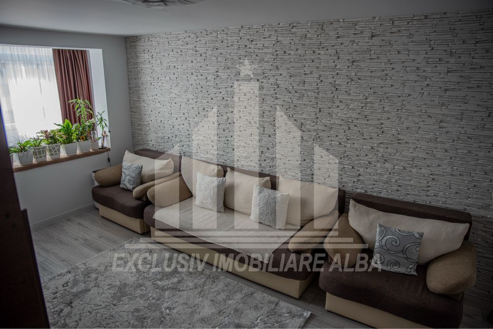 Apartament cu 2 camere decomandate, 2 bai, etaj intermediar, Ampoi 1 - Poză 2