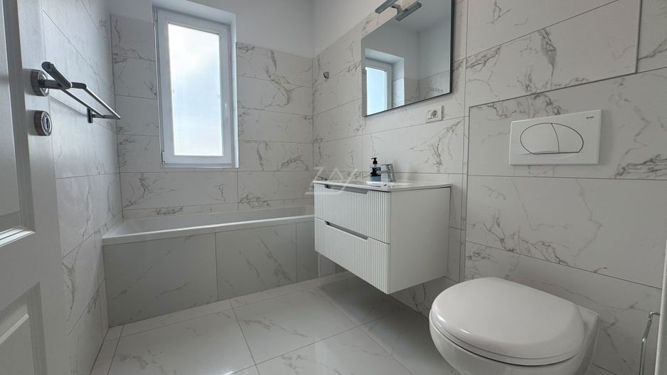 PRIMA INCHIRIERE. Loc de parcare. Mobilat si utilat complet. - Poză 8